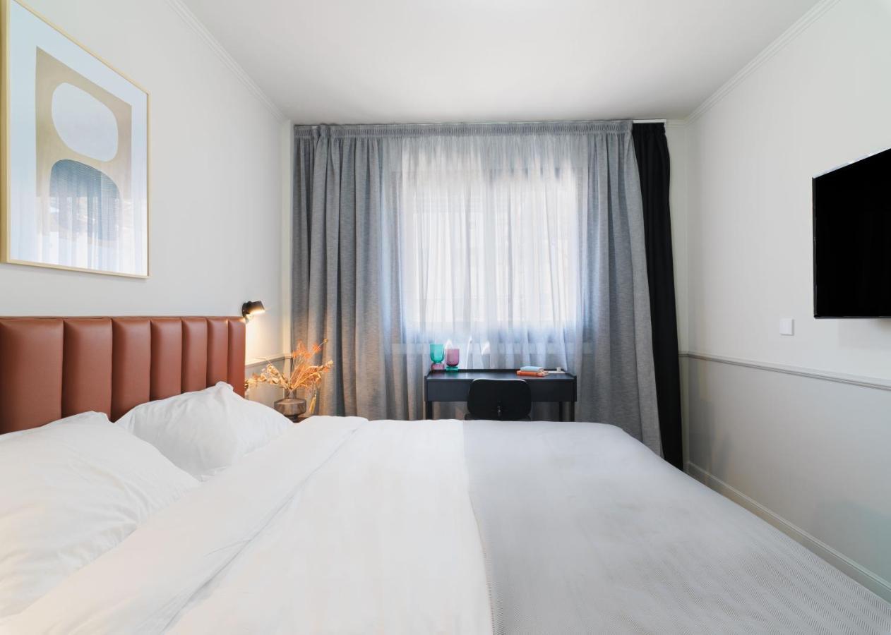 Liv The City Suites Adults Only 라르나카 외부 사진